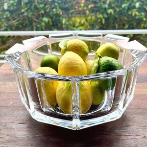 WILLIAM BOUNDS 1970 Vintage Grainware Angular REGAL Lucite Acrylic Bowl LRG 12"